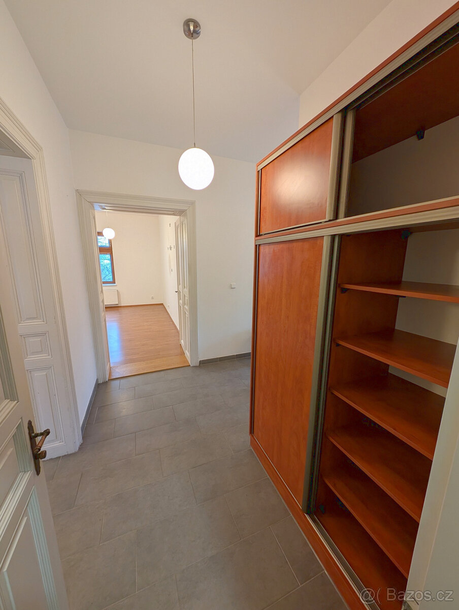 Pronájem bytu 4+1 125 m², ul. Brněnská, Liberec - 10