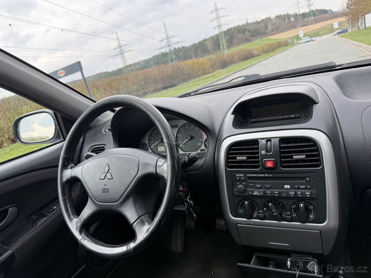 Mitsubishi Carisma - 10