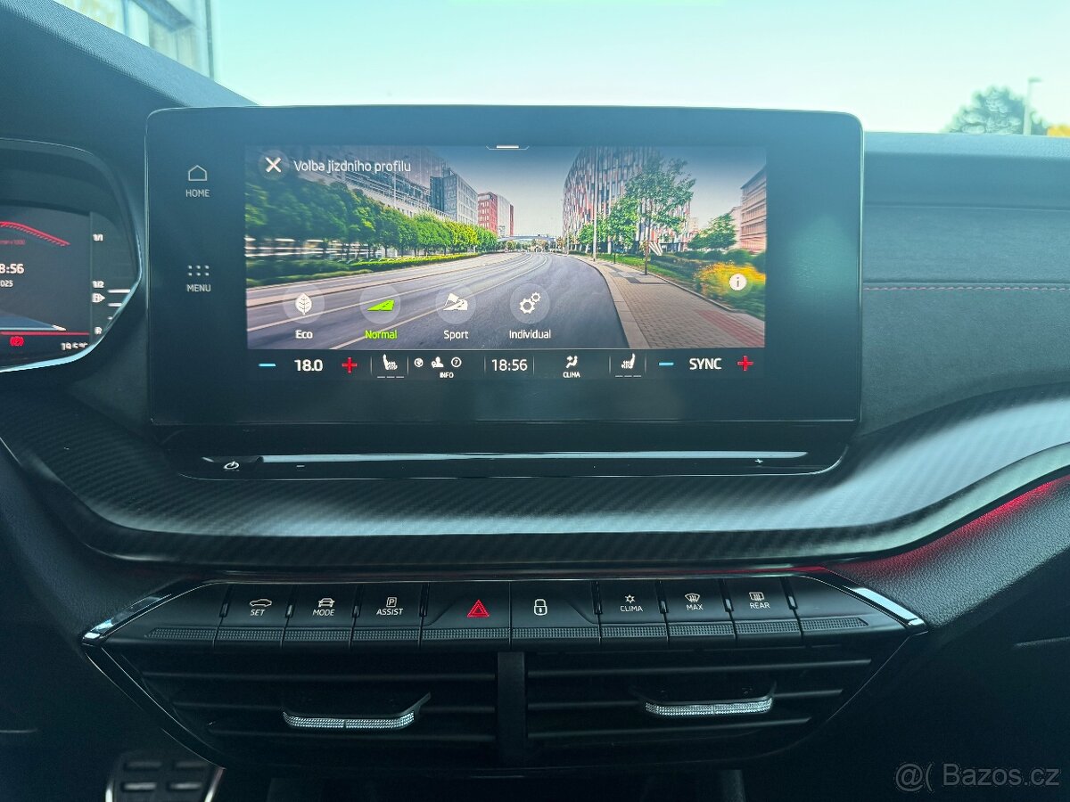 Škoda OCTAVIA IV RS TDi MATRIX VIRTUAL KAMERA WEBASTO 2023 - 10