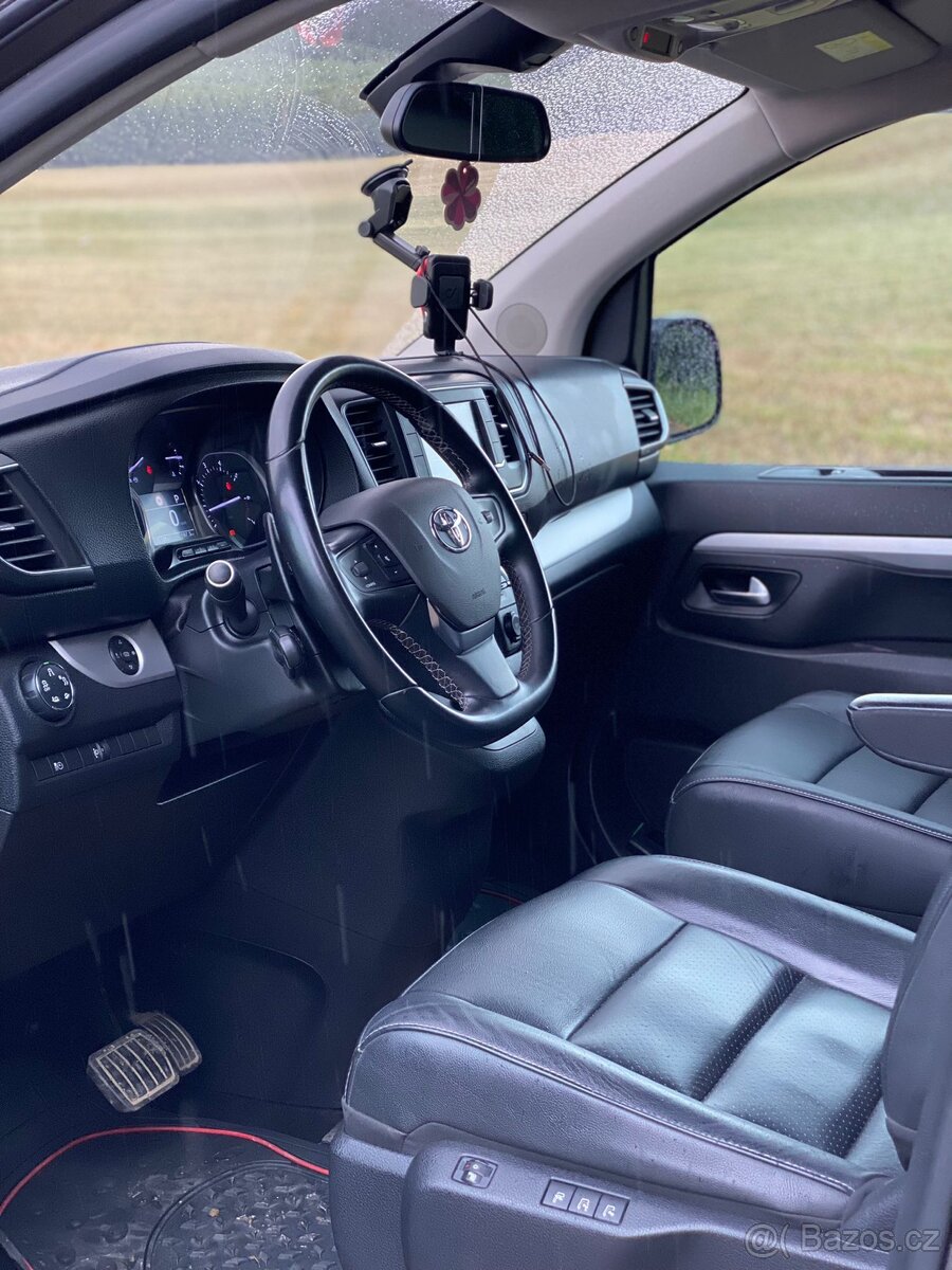 Toyota Proace - 10