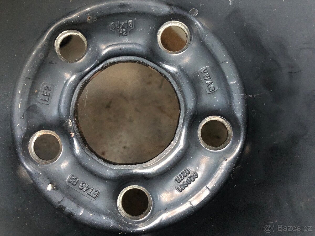 Sada disku a p pneu 185/60R15 rozteč 5x100 - 10