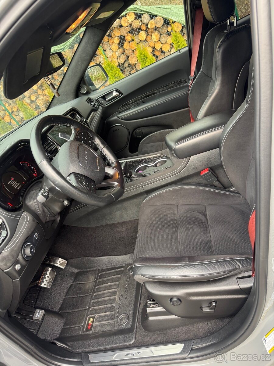 Dodge Durango SRT 6.4 top stav - 10