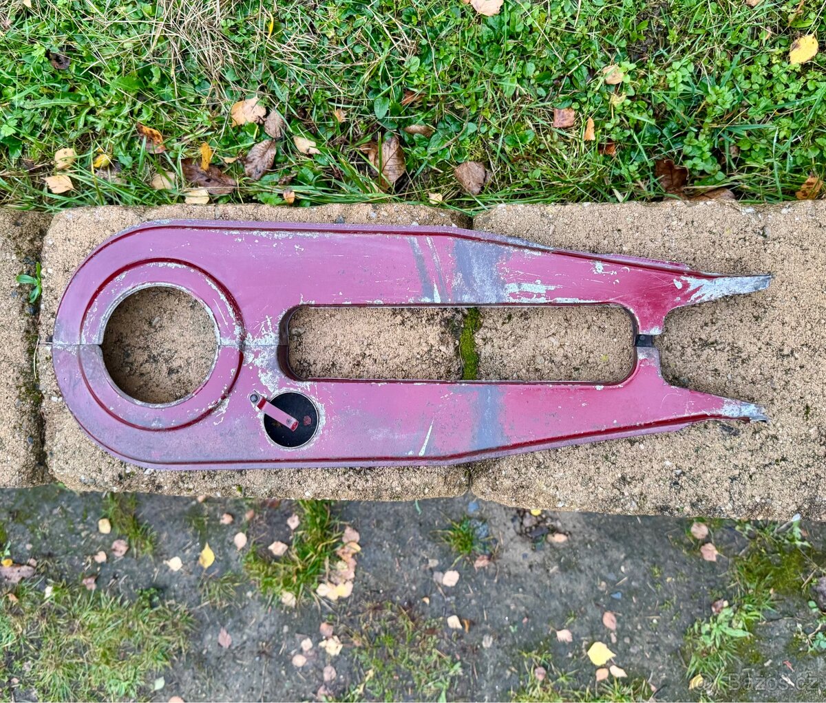 Jawa CZ 125 150 kyvacka pulbuben - kryt retezu - 10