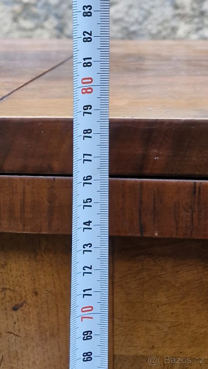 SKŘÍŇKA OD ŠICÍHO STROJE - 10