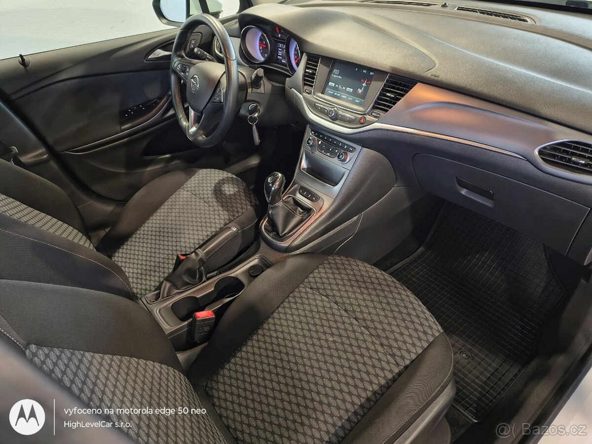 Opel Astra K 1.0Ti 77kW serviska/pěkný stav/garance km - 10