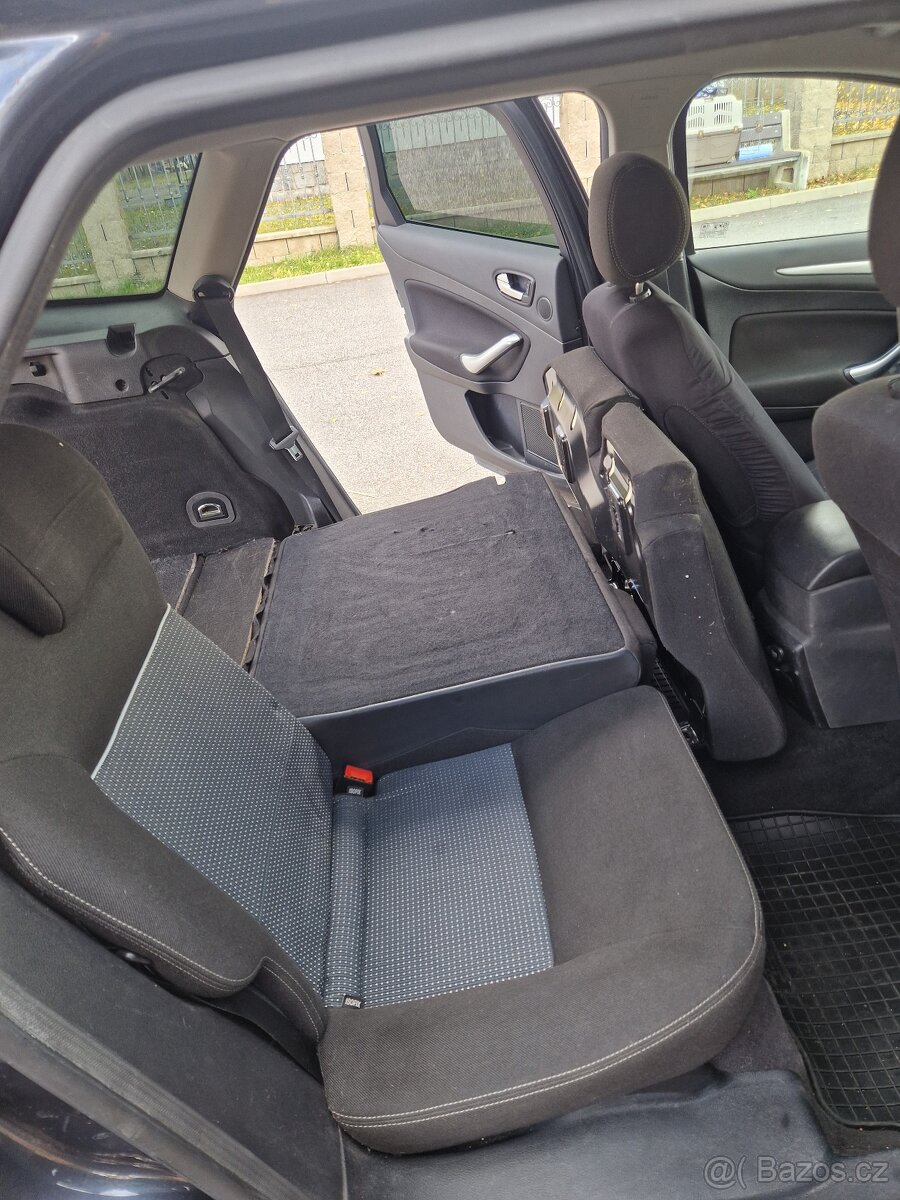 Ford Mondeo kombi 1.6 92 kW - 10