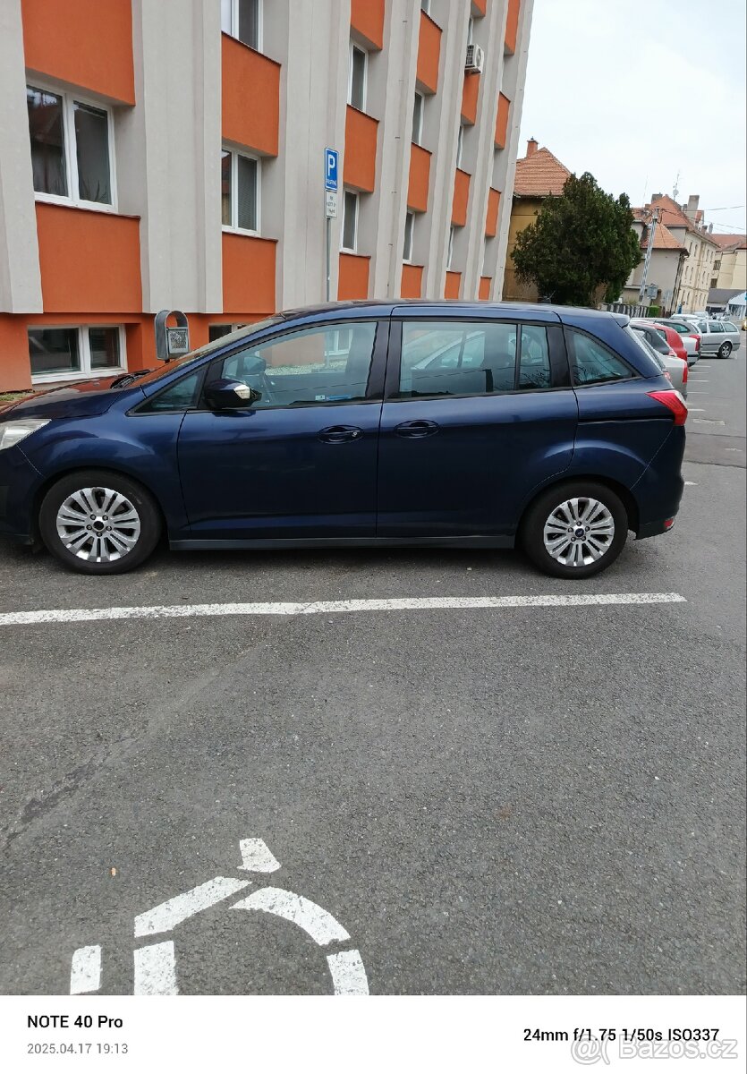 Ford Grand CMакс - 10