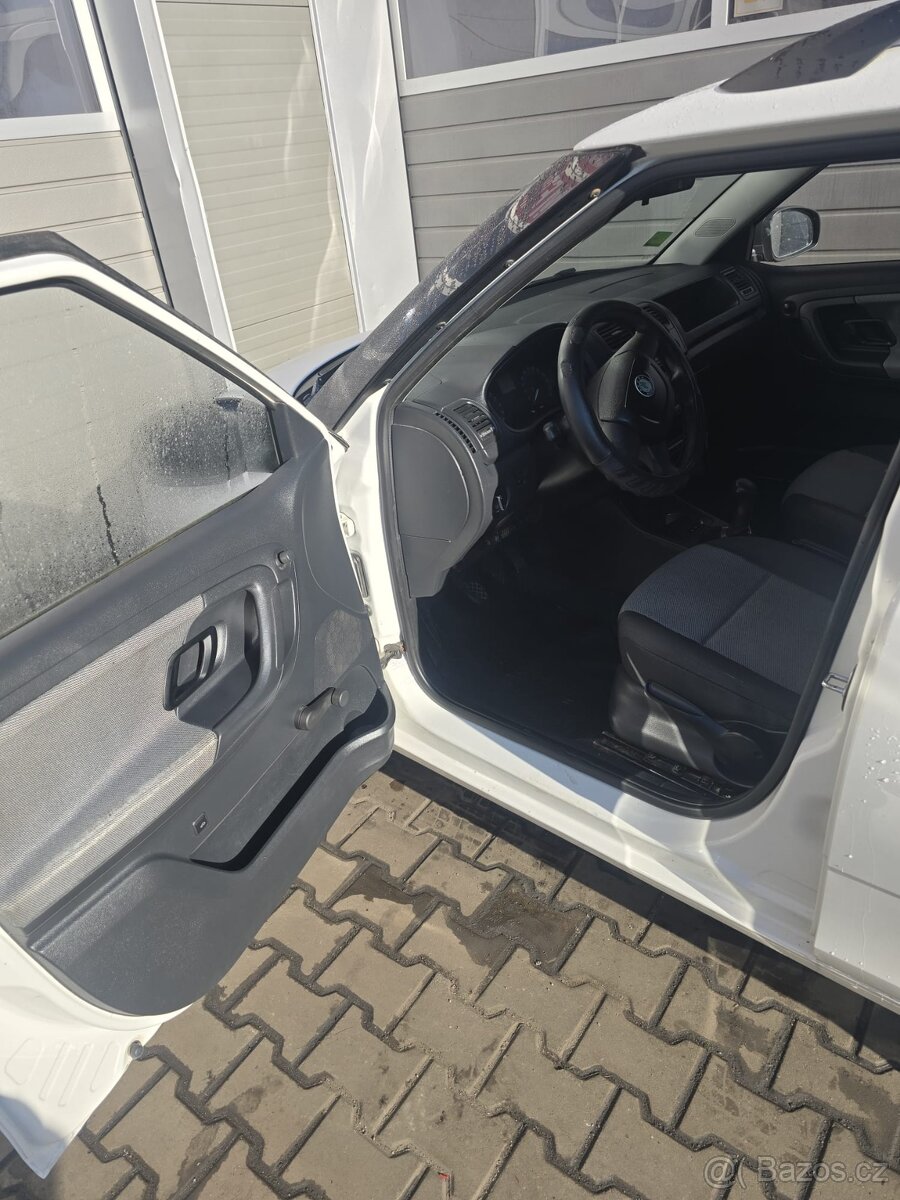 Škoda fabia fabie 2 combi 1.6 TDI 55KW 2012 Hagusy - 10