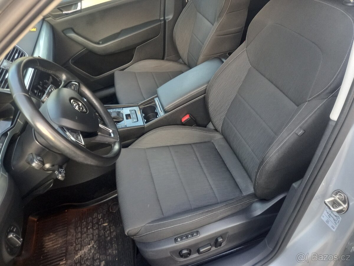 ŠKODA SUPERB 3..2.0 TDI 140 KW.DSG.2 x kliče. PRAVIDELNÝ - 10