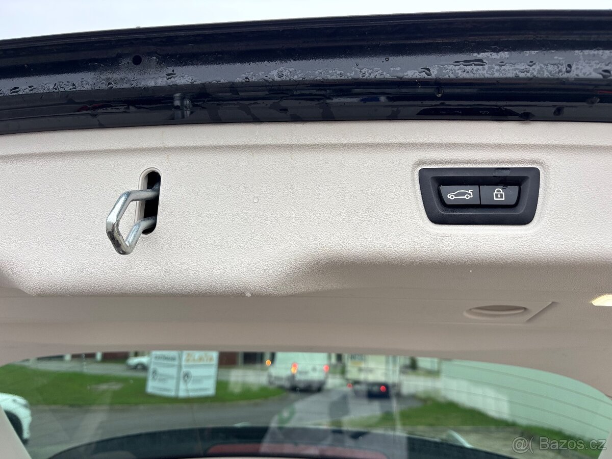 BMW 320d xDrive, Luxury, ČR - 10