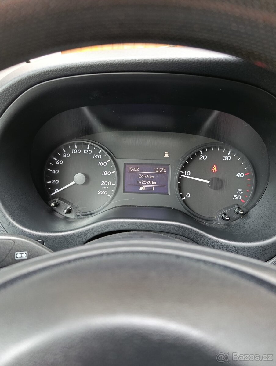 Mercedes Benz Vito - 10