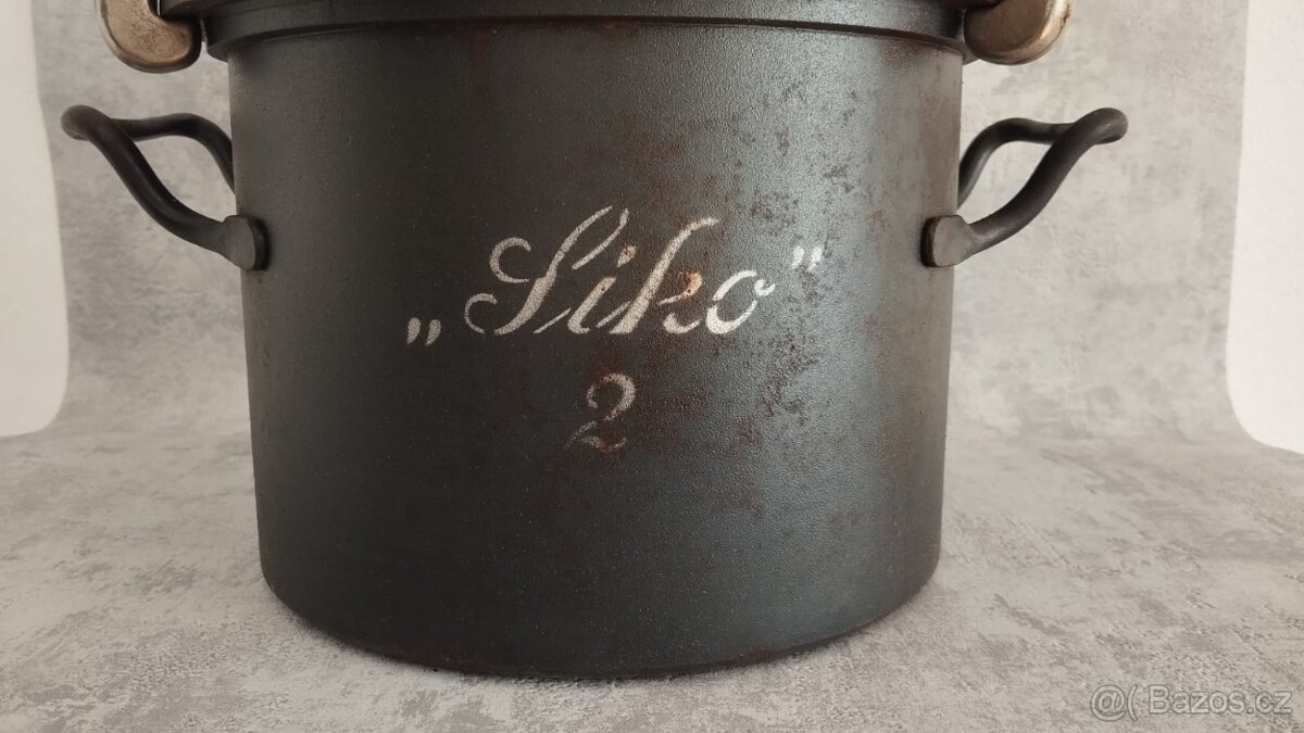 Velmi starý tlakový hrnec tzv.tlakáč D.R.G.M - 5,45kg - 10