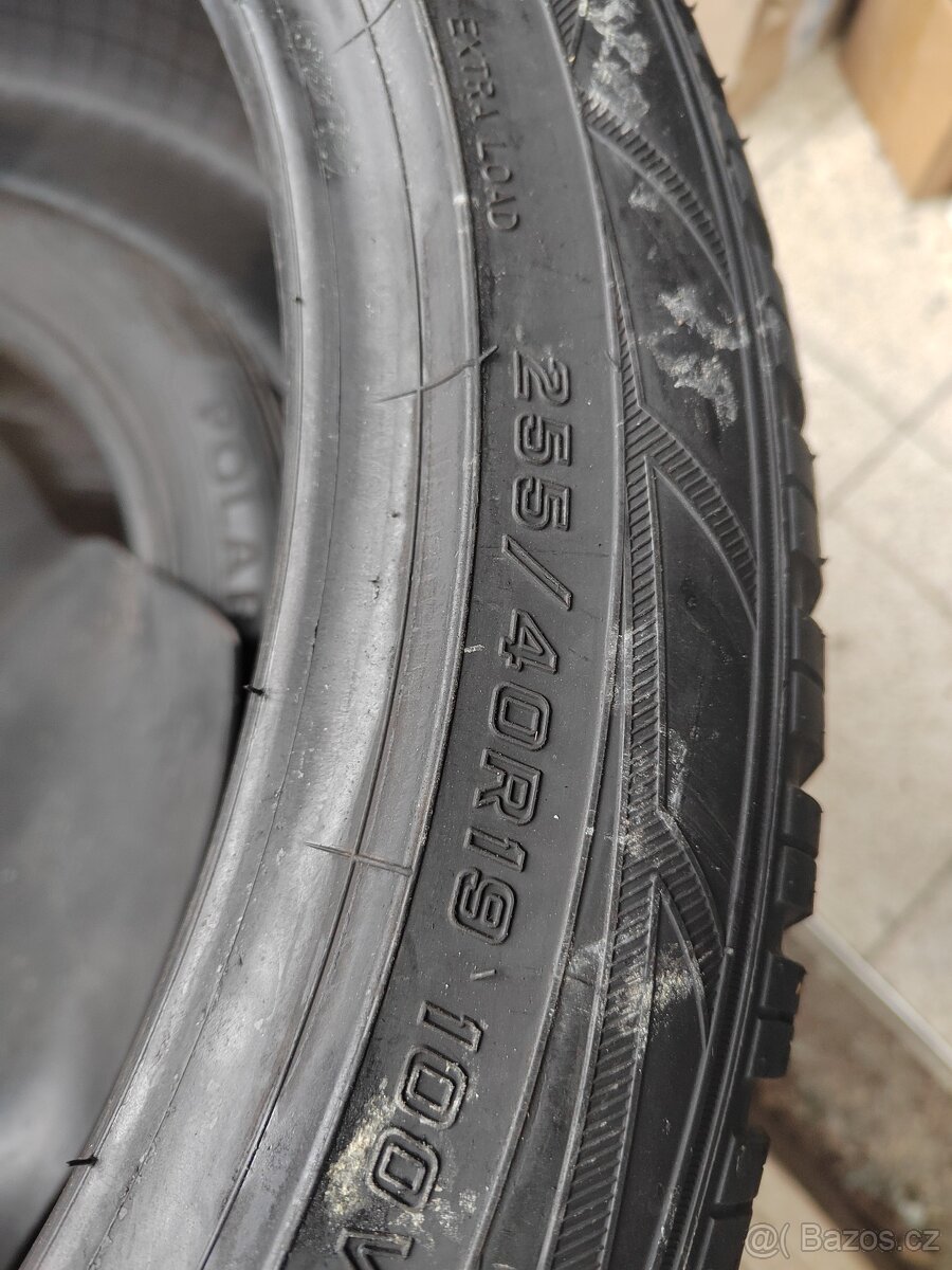 Prodám zánovní zimní pneu FALKEN 255/40/19 A 285/35/19 - 10