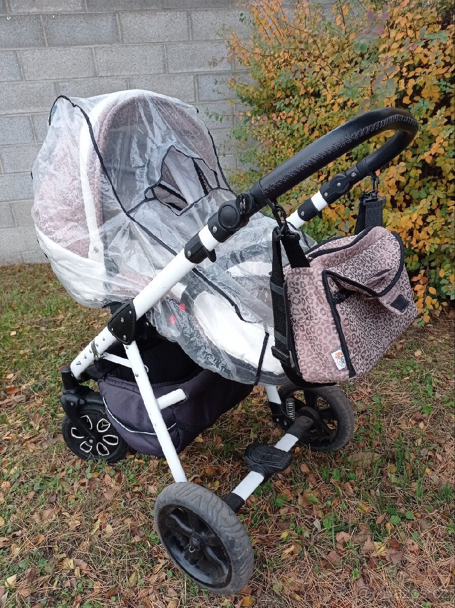 3-kombinace kočárku zn.Maximo - 10