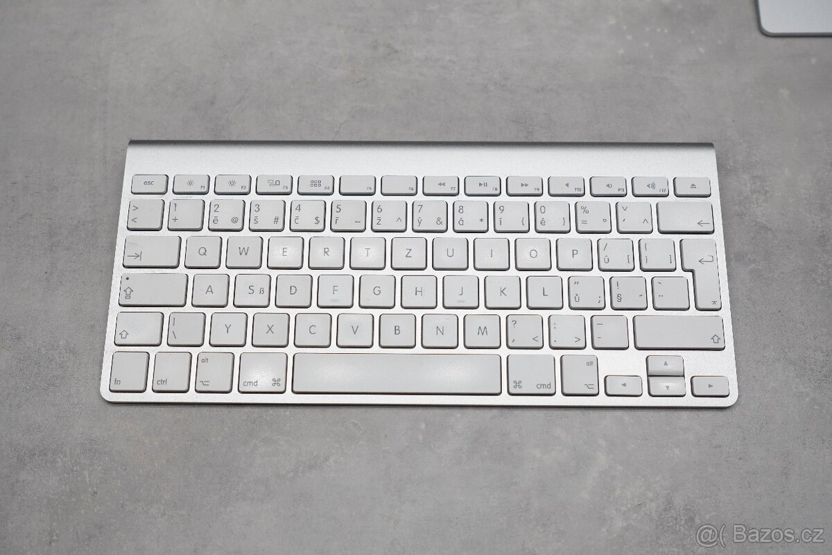 Mac Mini A1347, Magic Keyboard, Magic Mouse, Magic Trackpad - 10