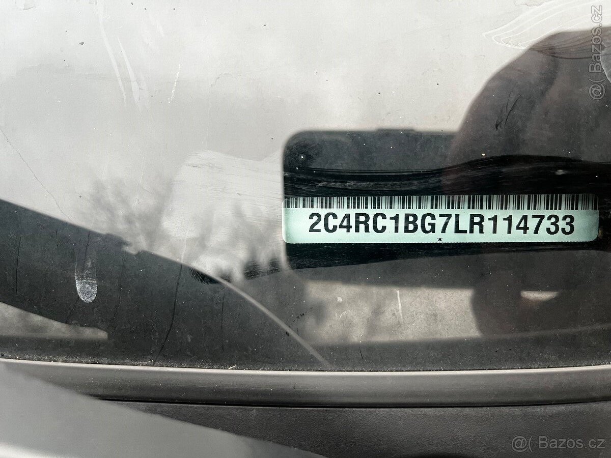 Chrysler Pacifica - 10