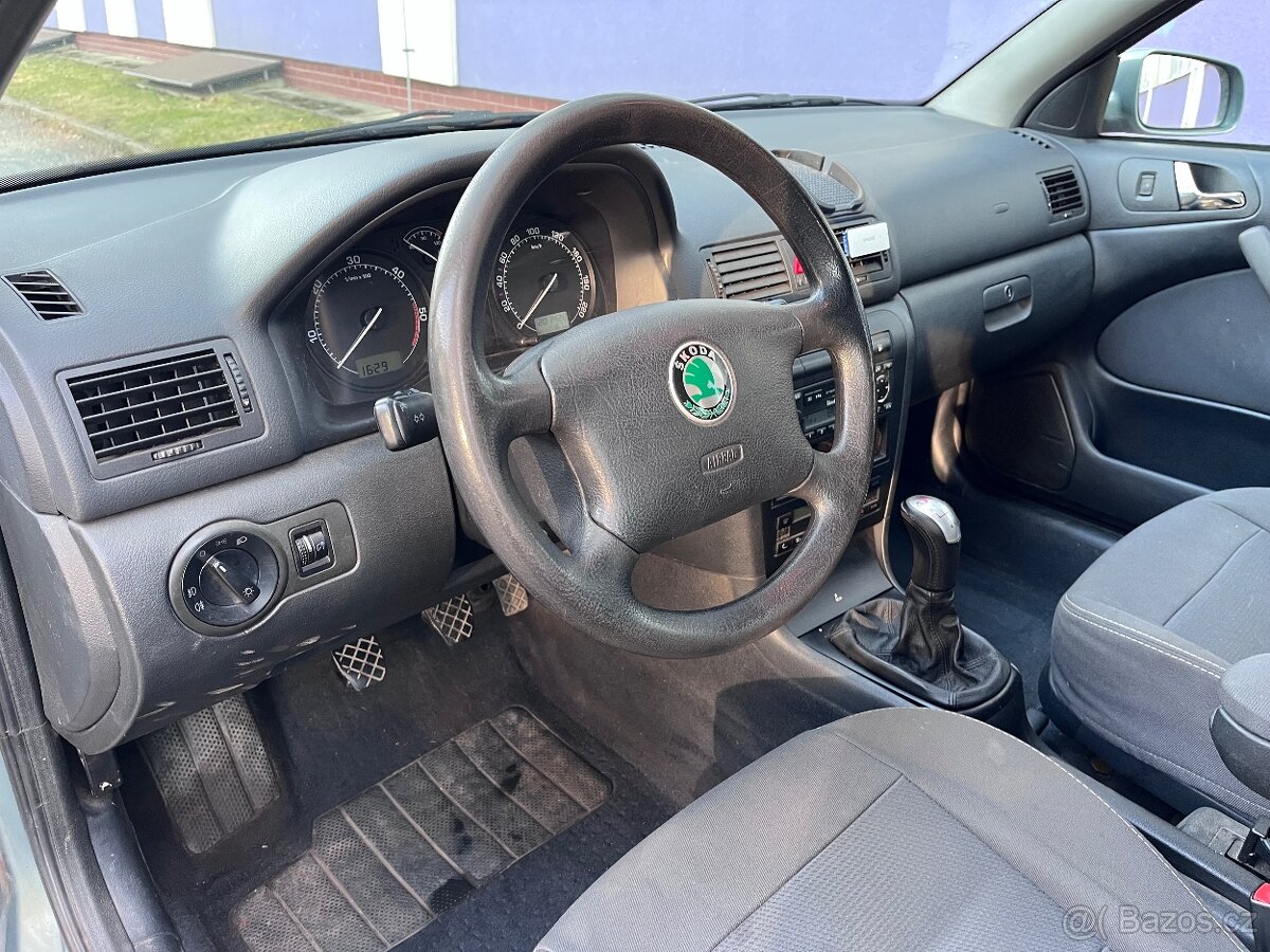 Škoda Octavia 1,9 TDI 4x4 combi /1.maj./DPH - 10