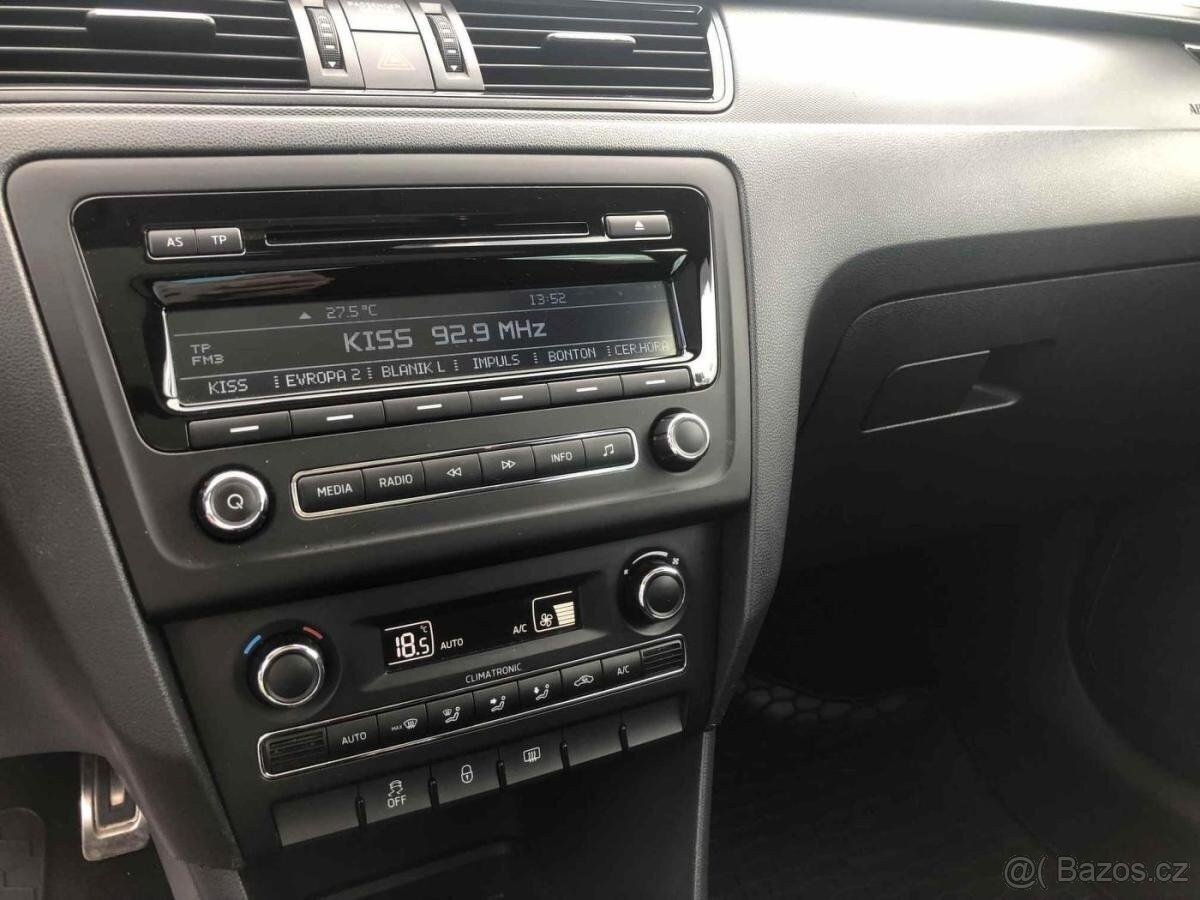 Škoda Rapid 1.2TSI StylePLUS Spaceback - 10