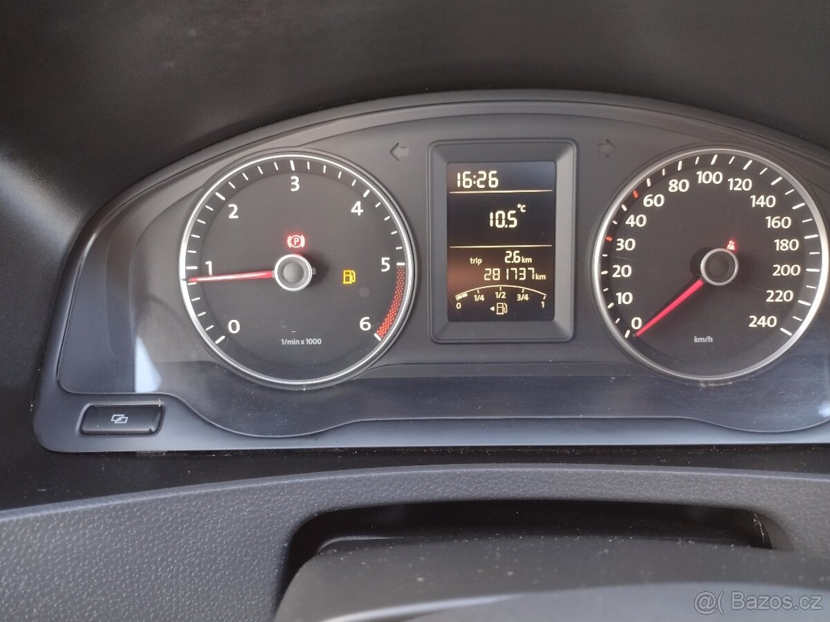 Volkswagen Transporter T5 2.0TDI 103kW - 10