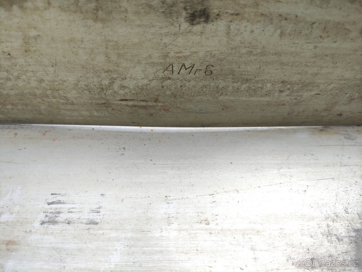 Vojenská bedna. - 10