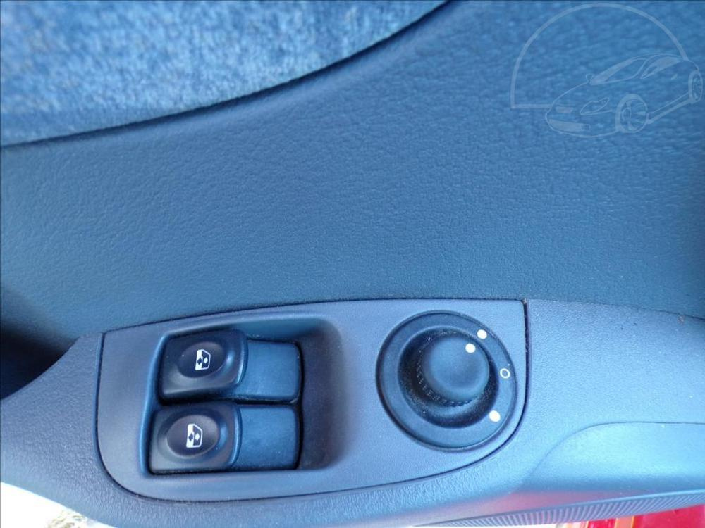 Renault Megane 1,6 16V - 10