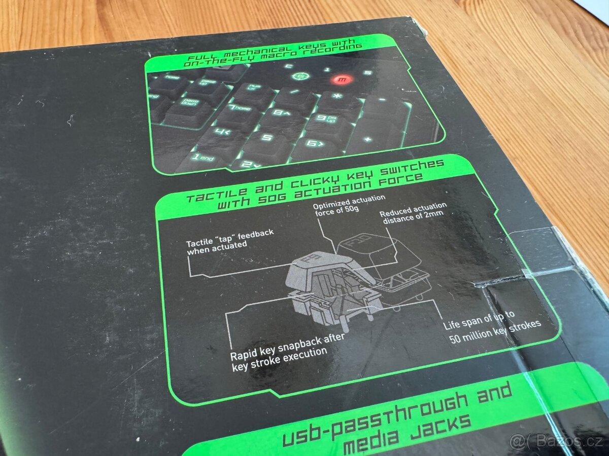 Herní mechanická klávesnice Razer BlackWidow Ultimate - 10