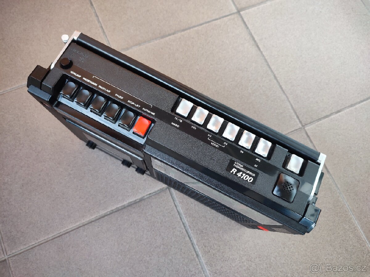 STERN-RADIORECORDER R4100. - 10