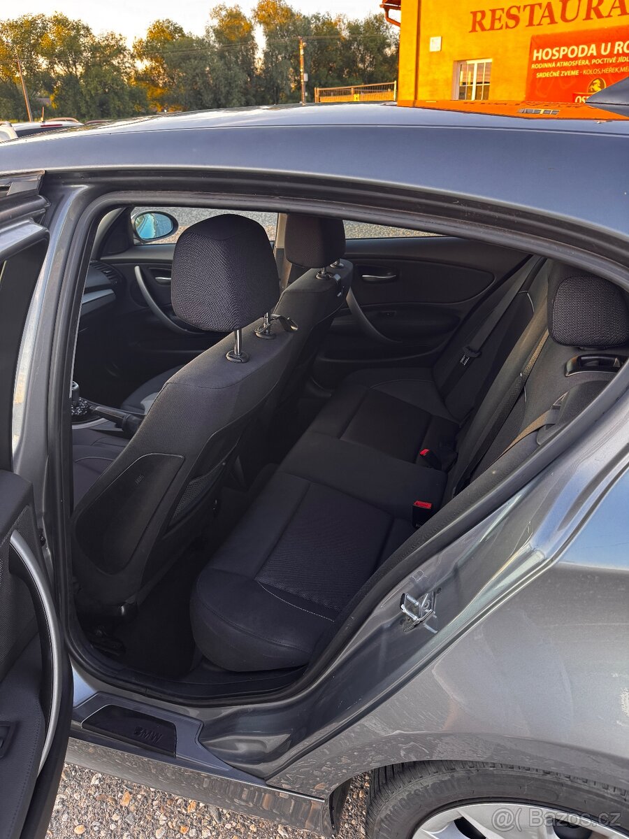 BMW e87 118i - 10