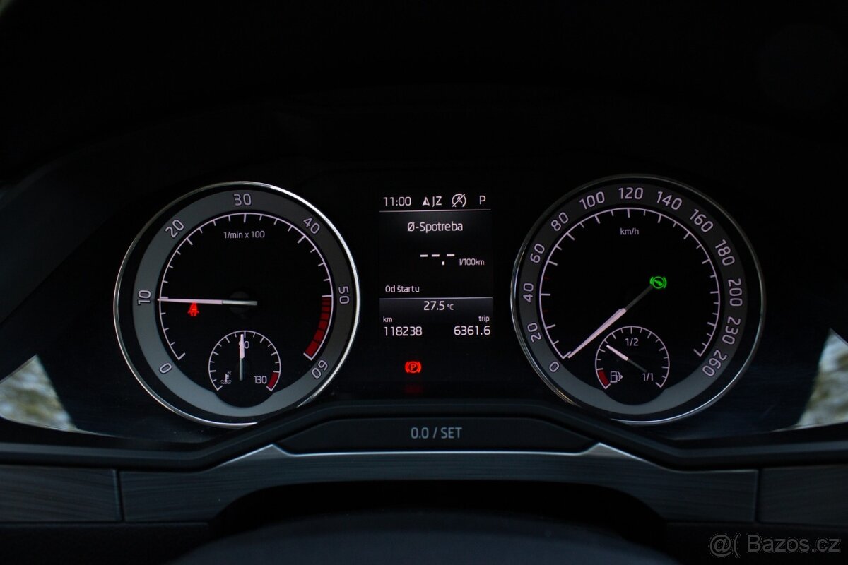 Škoda Superb Combi 2.0TDI 110kw DSG - 10
