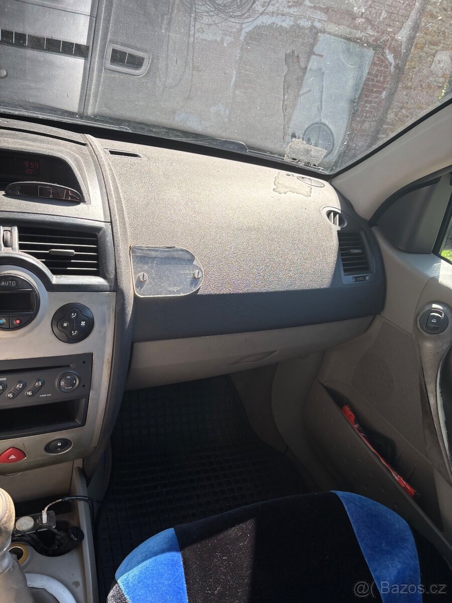 Renault megane - 10