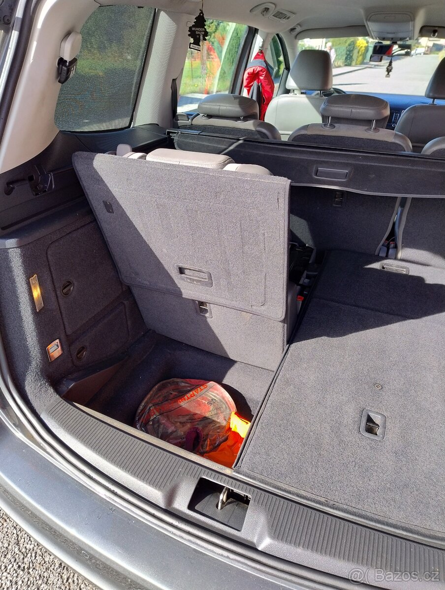 Volkswagen SHARAN,06/2012,103KW-4motion-4x4,7-sedač - 10