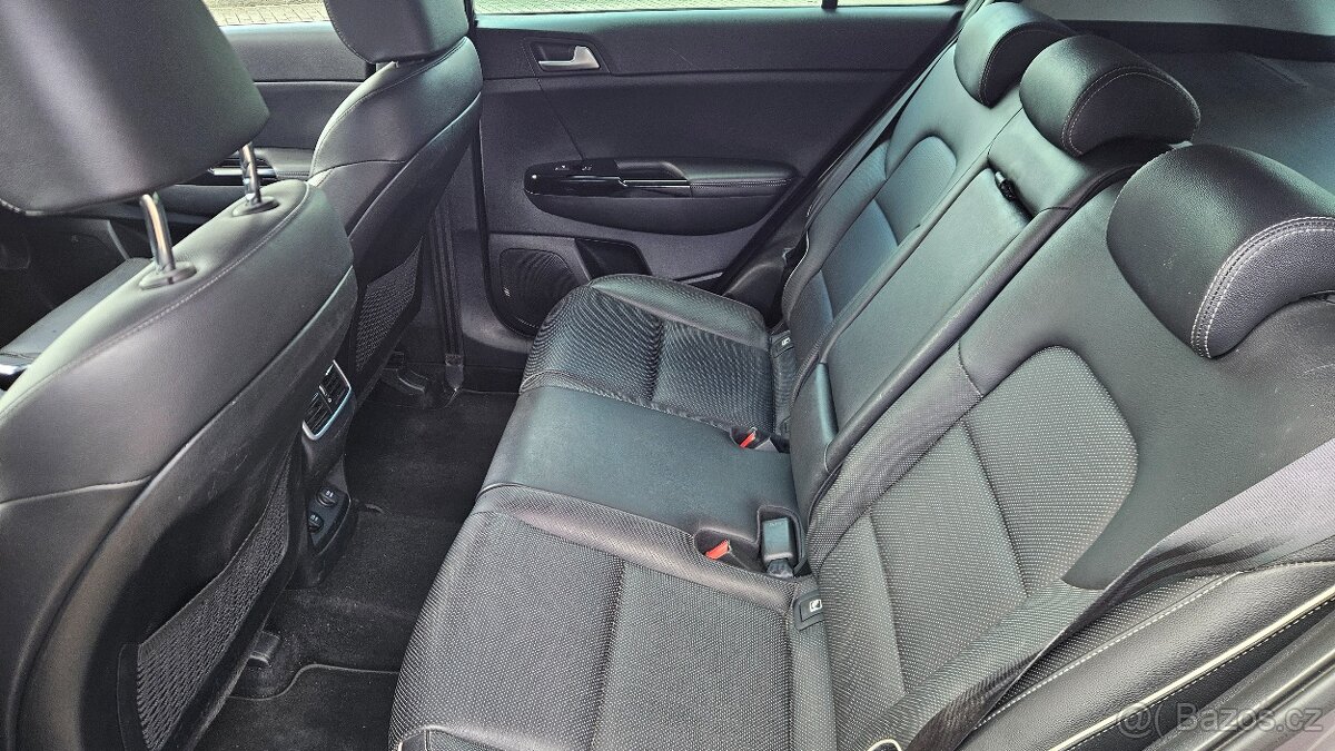 Kia Sportage 1,6 CRDi, 4WD, A/T - 10