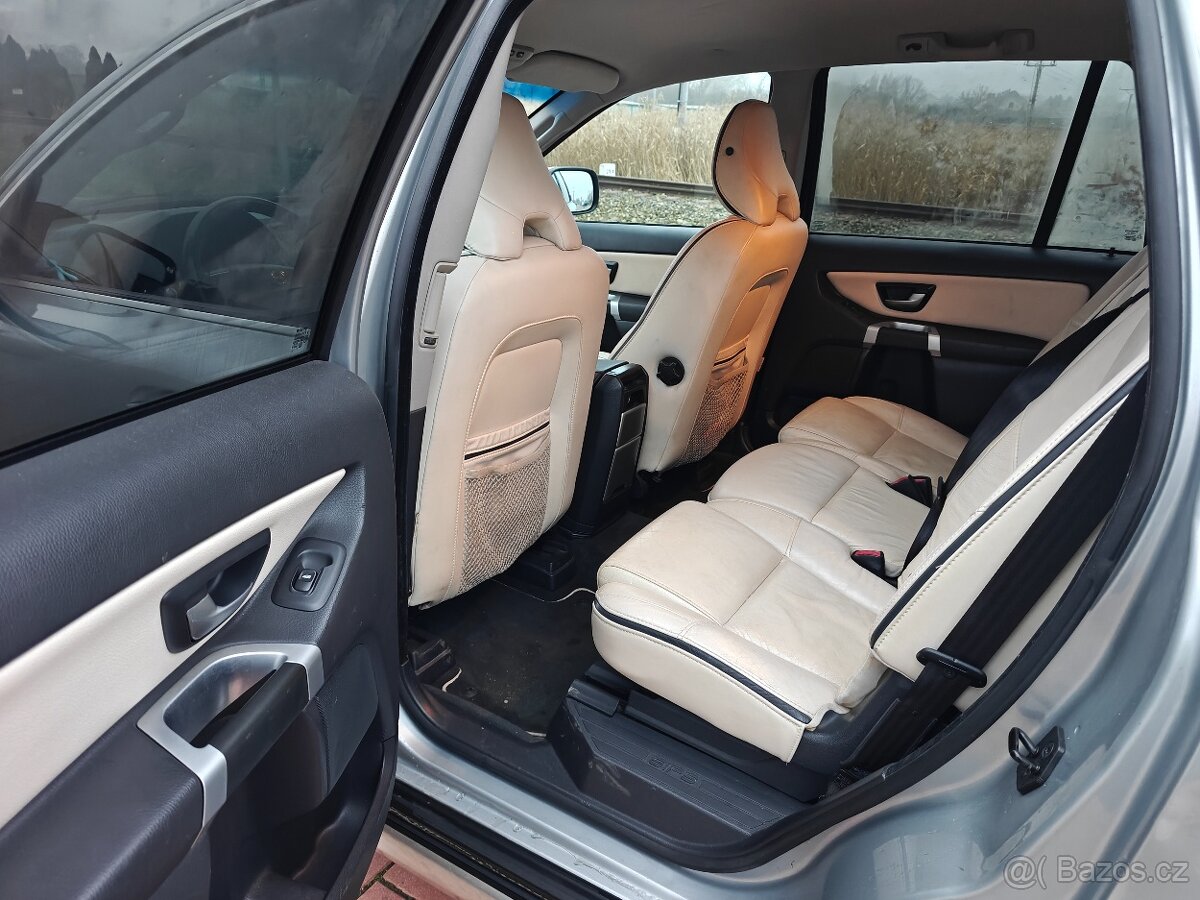 Volvo XC90 2.4D AWD - 10