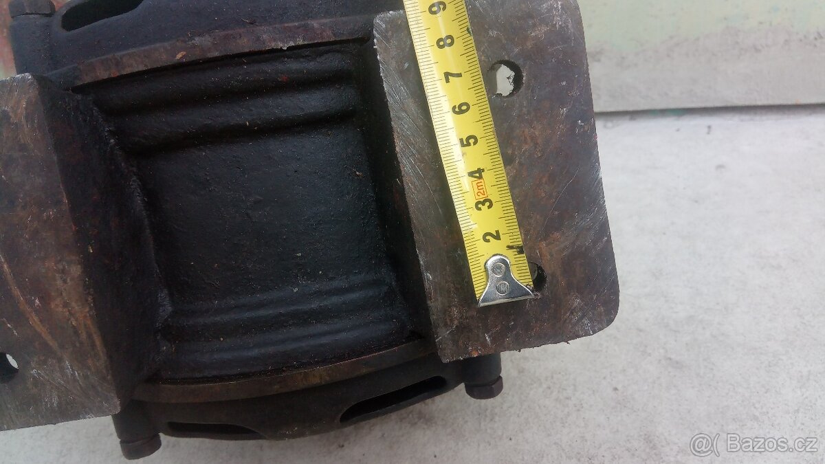 Velmi starý elektromotor - do sbírky. - 10