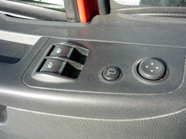 IVECO EUROCARGO IG 140 E 22 CHLADÁK+ČELO - 10