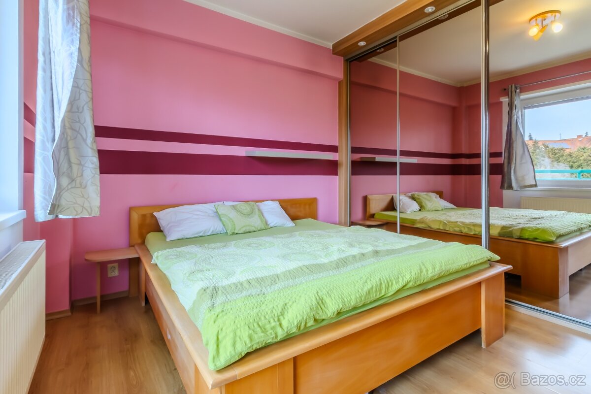 Prodej bytu, Kladno - Ostrovec, ul. Vojtěcha Lanny - 10