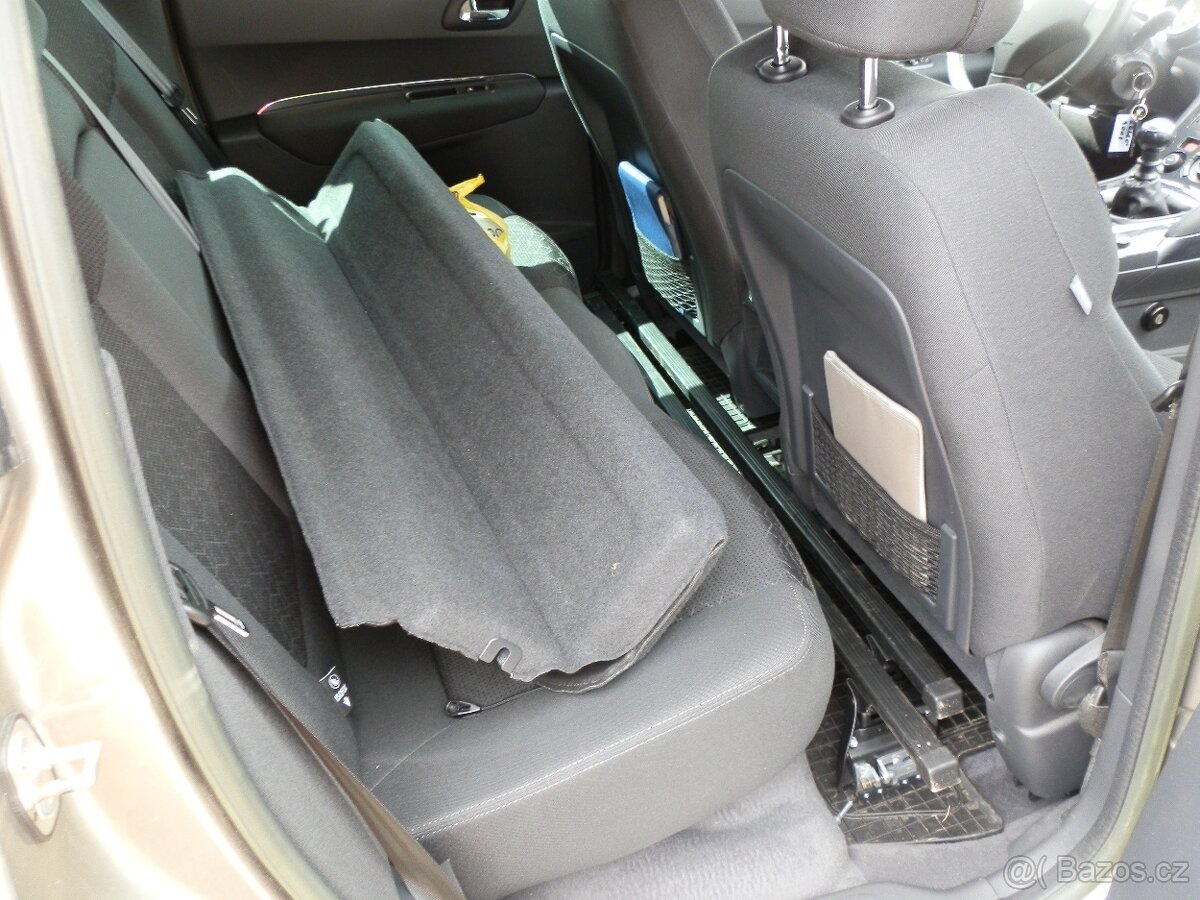 Peugeot 3008 - 1,6 HDi, naj. 79000km - 10