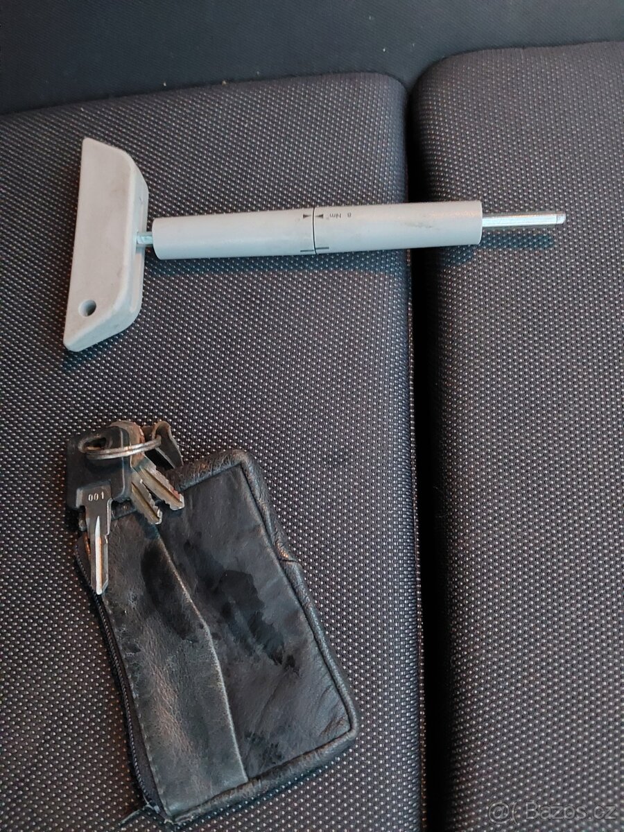 Střešní box+ příčníky BMW - 10