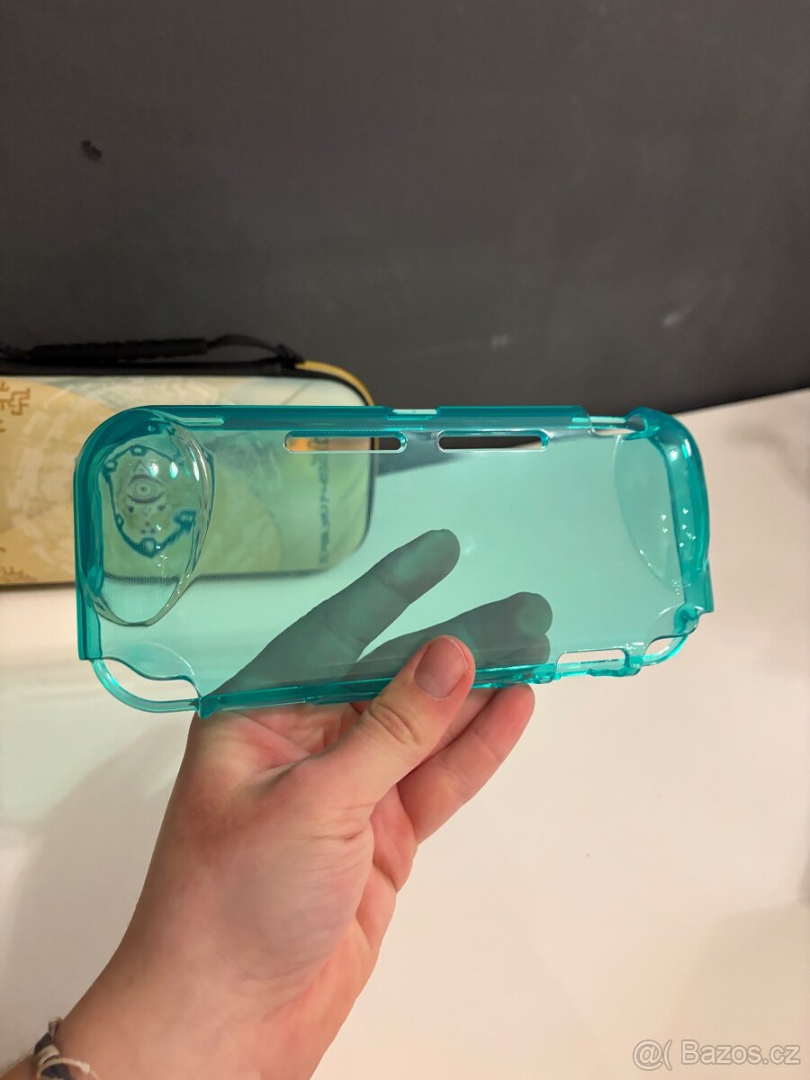 Nintendo Switch Lite Hyrule Edition v záruce - 10