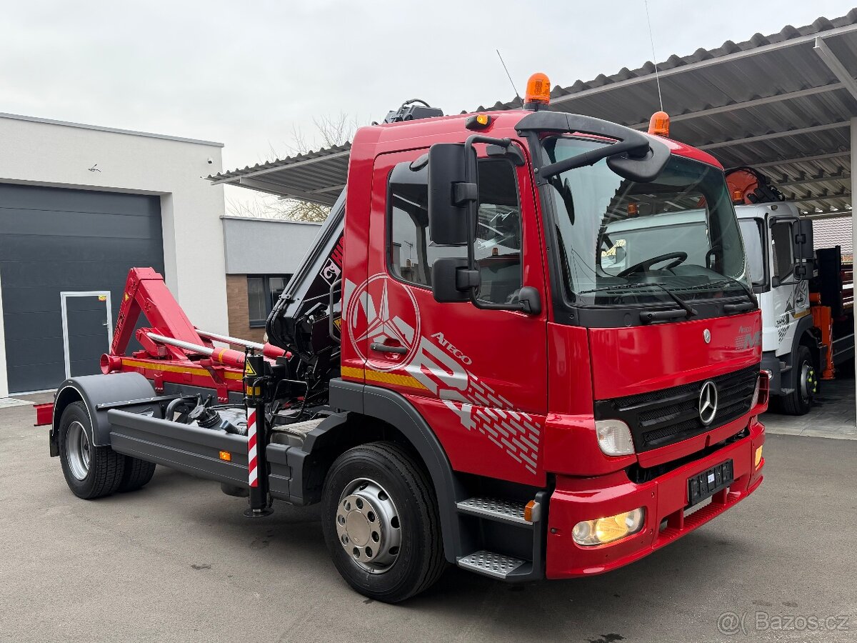 Mercedes-Benz Atego 1218 hákový nakladač hydraulická ruka - 10