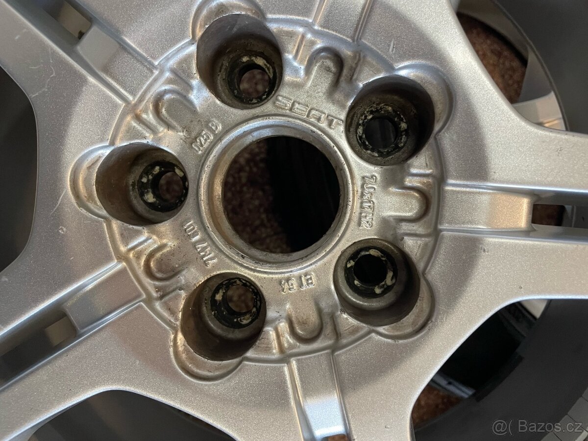 Alu kola letní r17 - 10