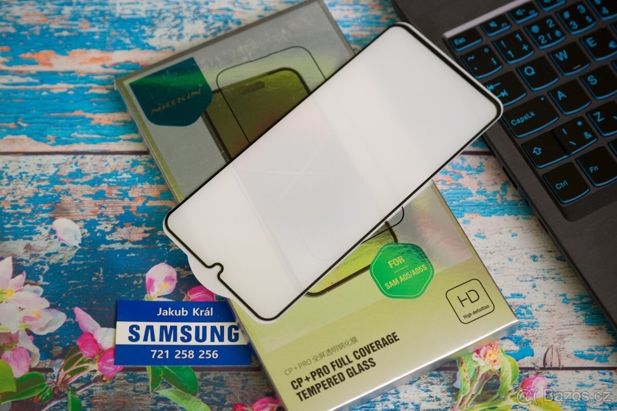 Tvrzené sklo Nillkin pro Samsung 250 Kč až 300 Kč - 10
