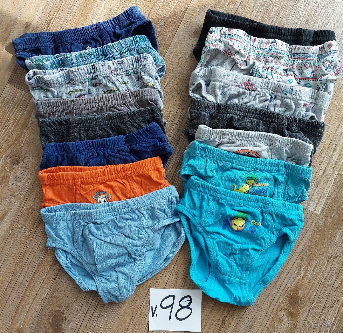 Mix dětského oblečení v. 74-104 - 10