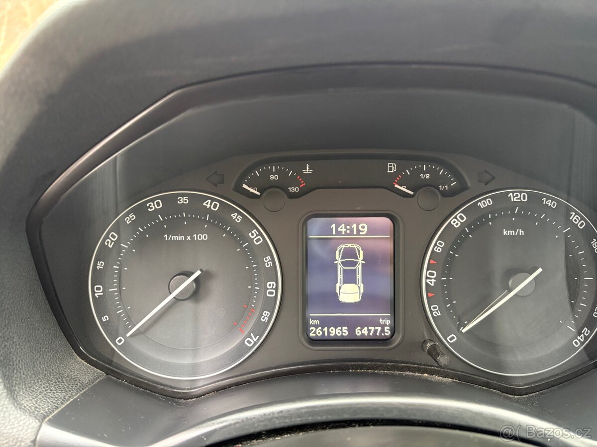 Škoda Octavia 2 - 10