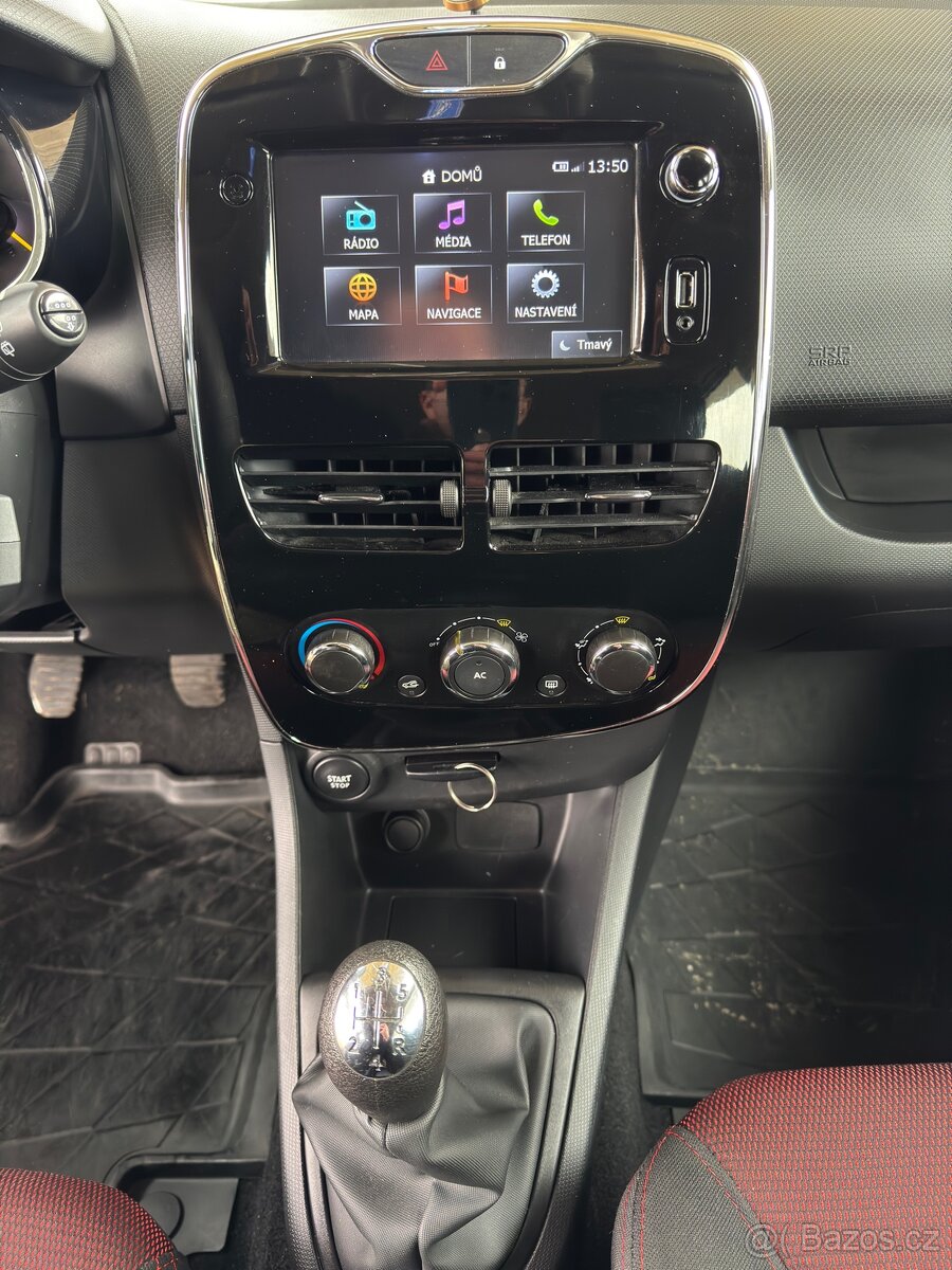 Renault Clio 1.2 - 10