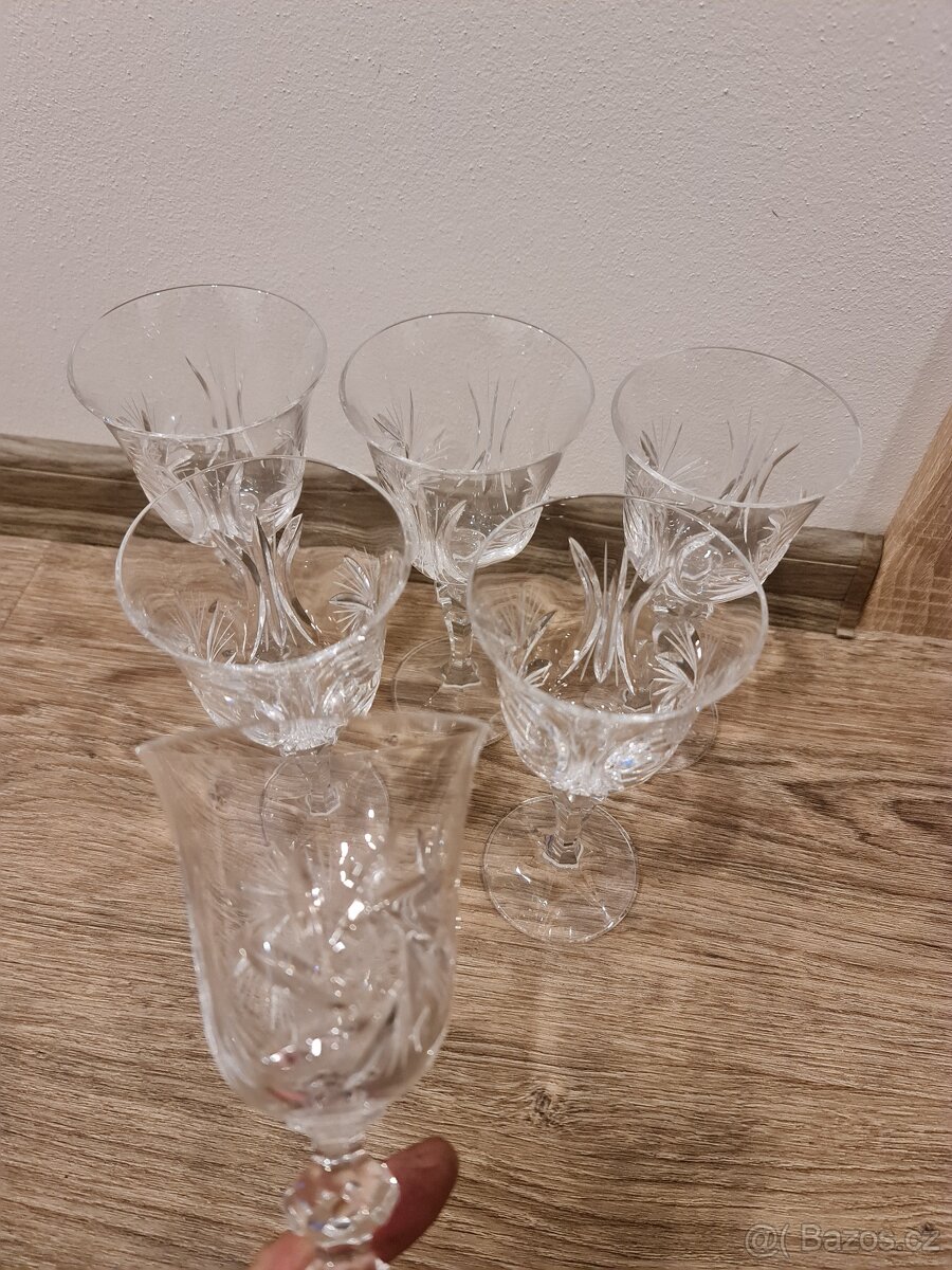 Skleničky skleněné, křišťálové, broušené - 10