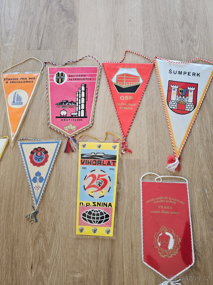 Historické vlaječky 1920 - 1980 - 10