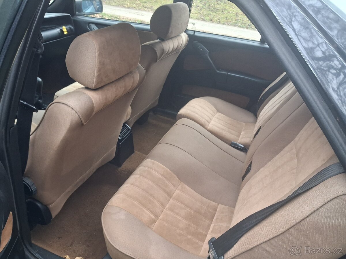 Lancia Delta 2.0 TD - 10