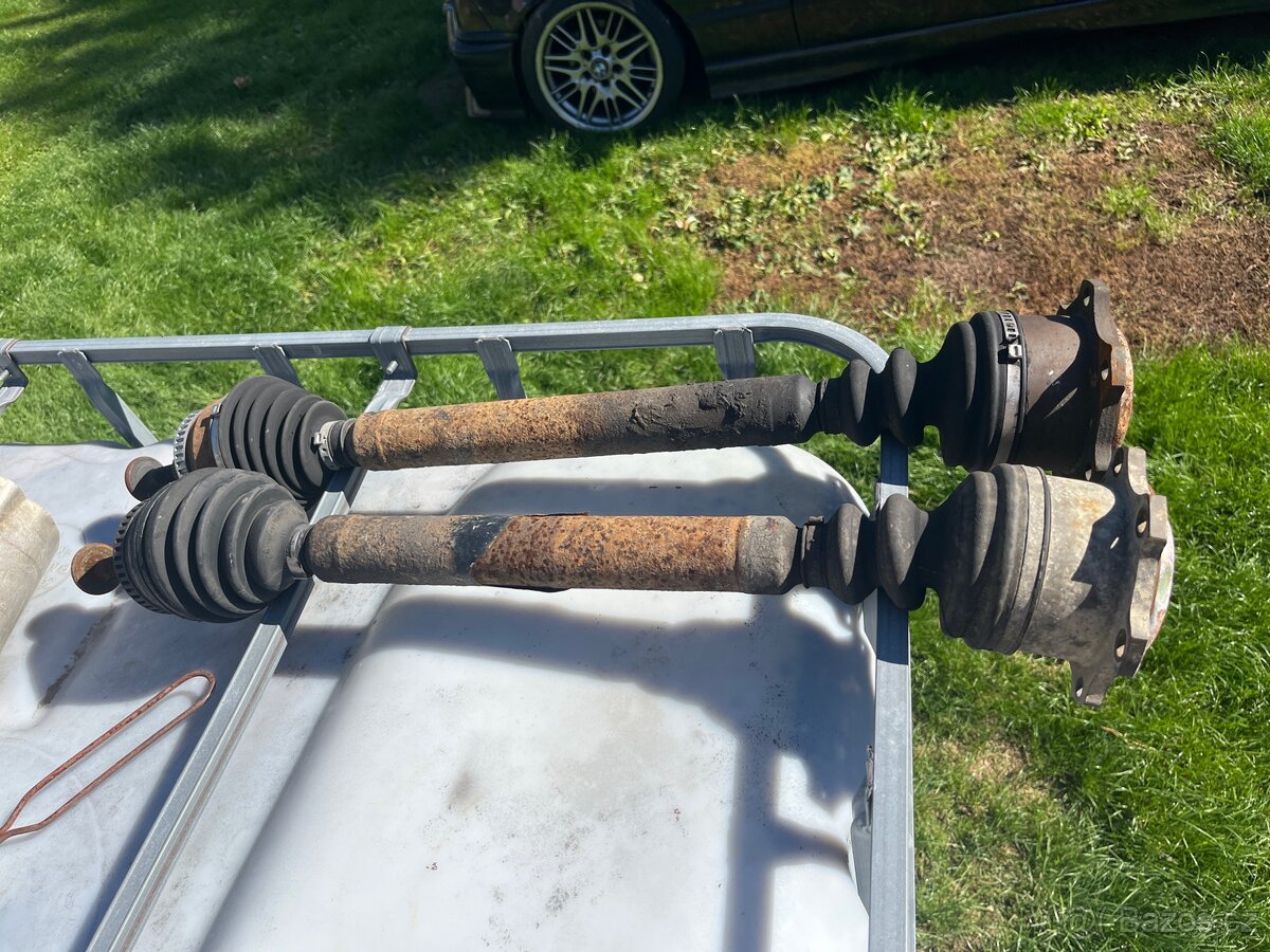 Passat b5,5 díly 1,8 turbo - 10