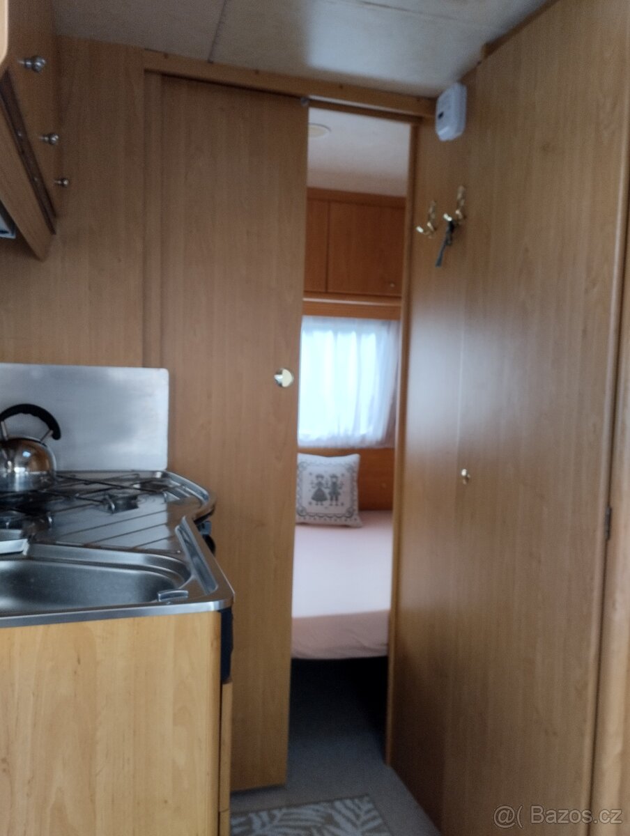 PRODAM OBYTNY KARAVAN DETHLEFFS CAMPER M.1998 - 10